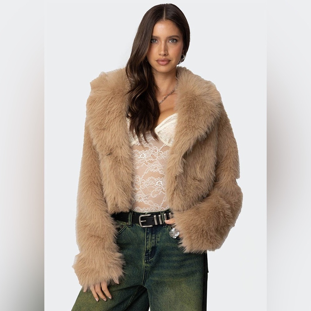 Edikted Sierra Oversized Faux Fur Jacket